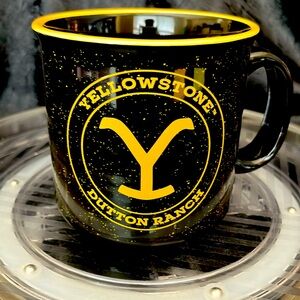Yellowstone 20 oz coffee cup yellow/black New